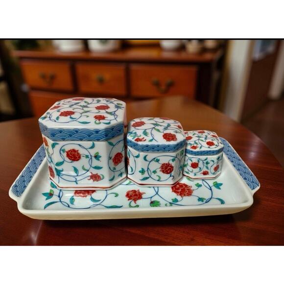 Ashibi Japan Porcelain Box Set with Tray –Red & Blue Floral, 3 Lidded Containers - Picture 1 of 6